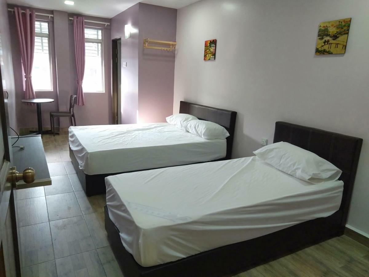 Teluk Panglima Garang Purple Dream Home מראה חיצוני תמונה