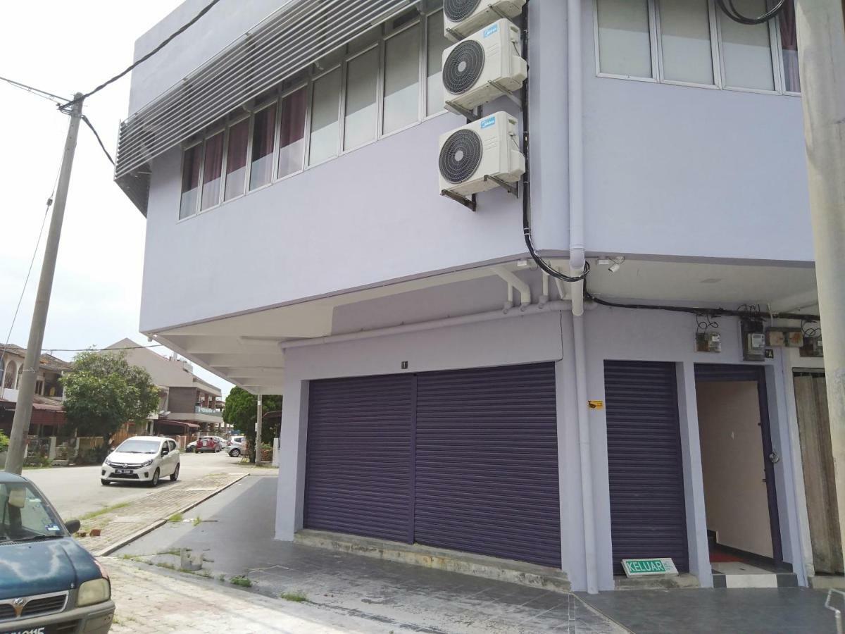 Teluk Panglima Garang Purple Dream Home מראה חיצוני תמונה