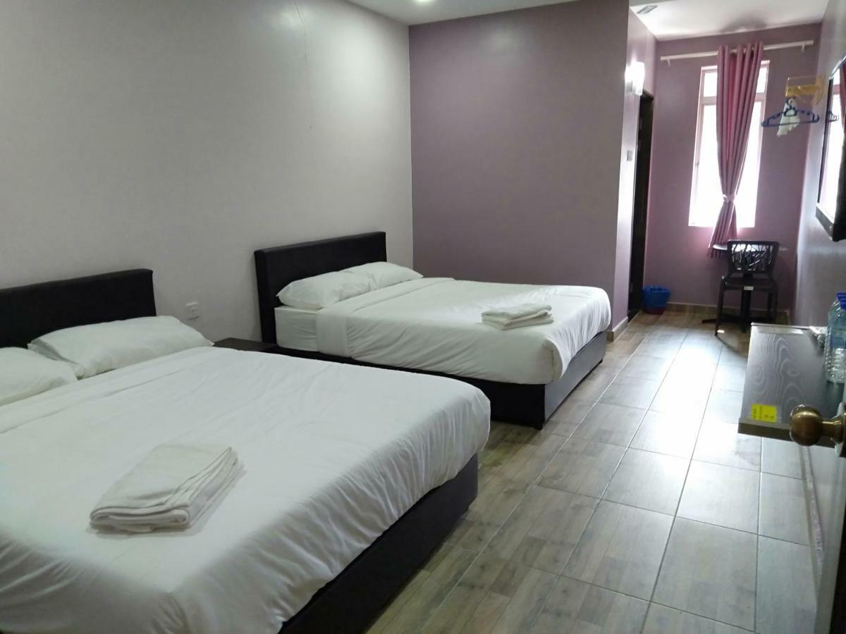 Teluk Panglima Garang Purple Dream Home מראה חיצוני תמונה